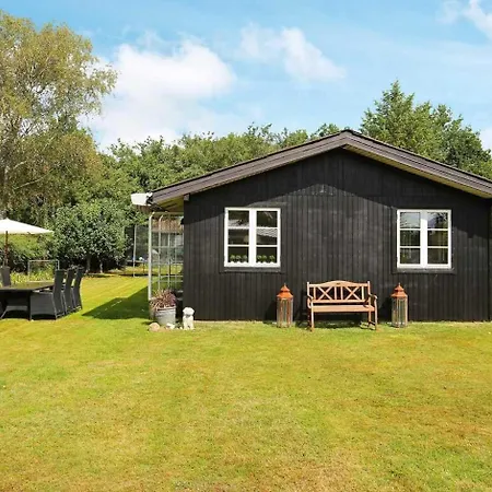 Bakkesvinget 46 * Roskilde