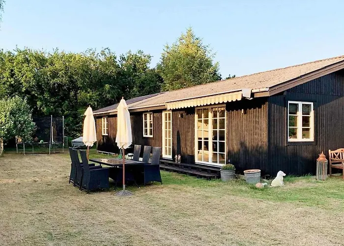 Bakkesvinget 46 * Roskilde